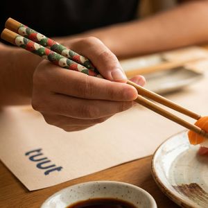 JOGO_HASHI_BAMBU_DECORADO_TUUT -2-